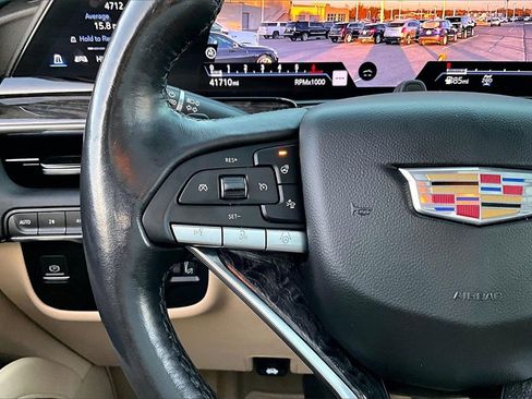 Certified 2023 Cadillac Escalade Premium Luxury w/ Performance Package image 20