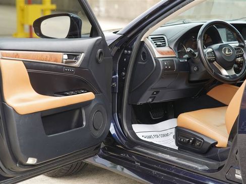 Used 2018 Lexus GS 350 AWD w/ Premium Package image 35