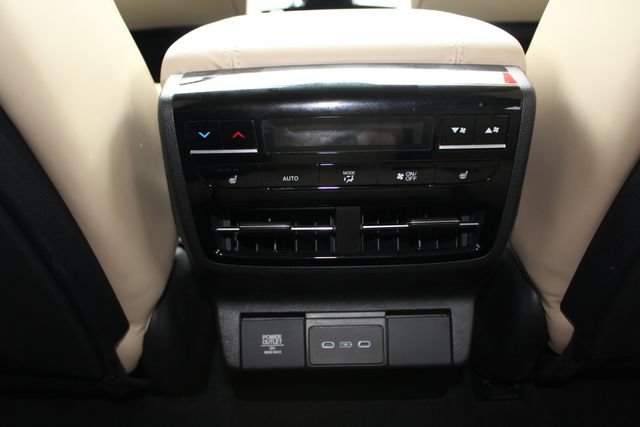 Used 2025 Acura MDX w/ Advance Package AWD/4WD image 34