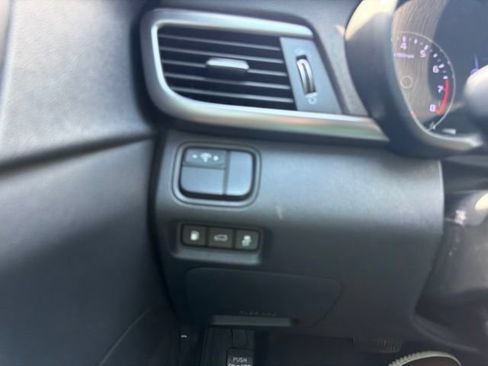 Used 2016 Kia Optima LX FWD image 16
