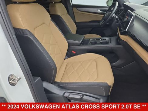 Used 2024 Volkswagen Atlas Cross Sport SE FWD image 20