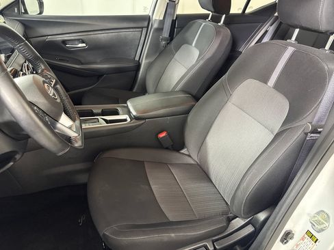 Used 2024 Nissan Sentra SV w/ All-Weather Package FWD image 11