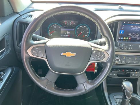 Used 2022 Chevrolet Colorado Z71 image 18