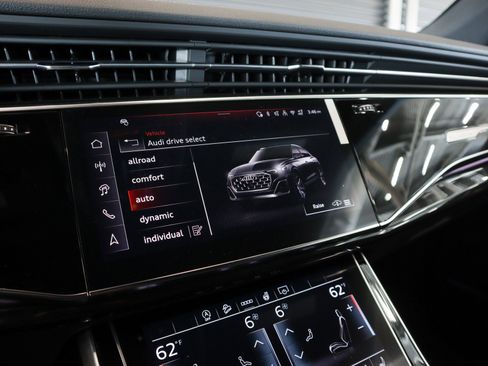 New 2026 Audi Q8 Premium Plus AWD/4WD image 22