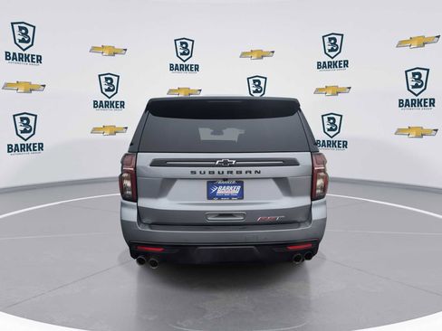 Used 2023 Chevrolet Suburban RST w/ Sport Performance Package AWD/4WD image 7
