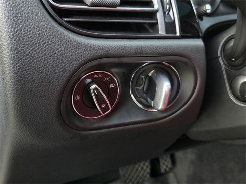 Used 2021 Porsche Macan GTS image 23