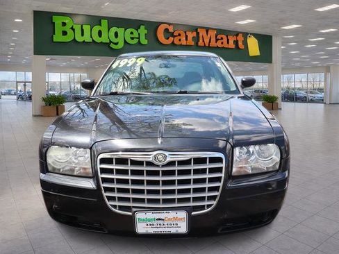 Used 2007 Chrysler 300 RWD image 2