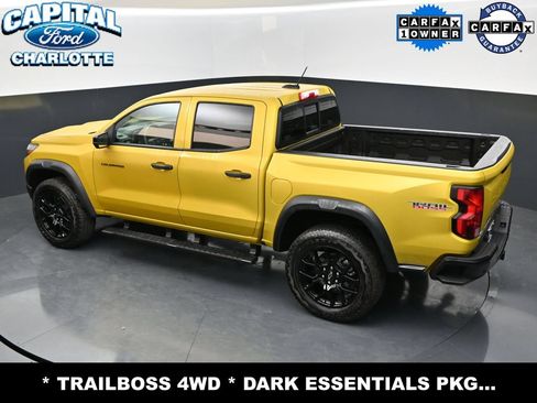 Used 2024 Chevrolet Colorado Trail Boss w/ LPO, Dark Essentials Package AWD/4WD image 29