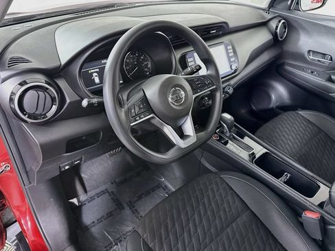 Certified 2021 Nissan Kicks SV FWD image 16