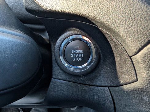 Used 2024 Subaru Ascent Premium w/ Convenience Package image 27