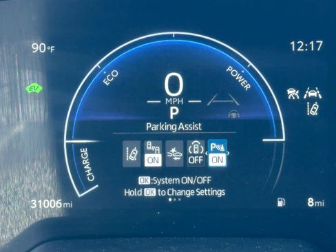 Used 2025 Toyota Corolla Cross AWD Hybrid w/ Convenience Package image 39