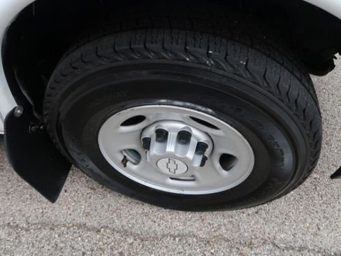 Used 2017 Chevrolet Express 3500 w/ School Bus Package image 14