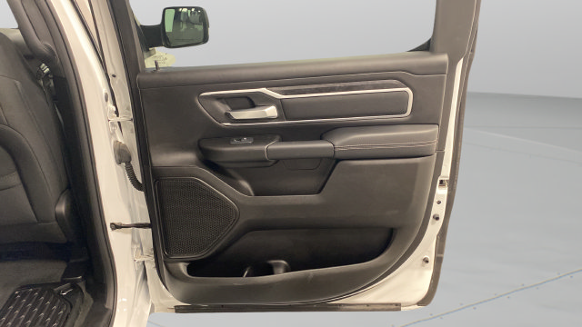 Used 2023 RAM 1500 Big Horn AWD/4WD image 33