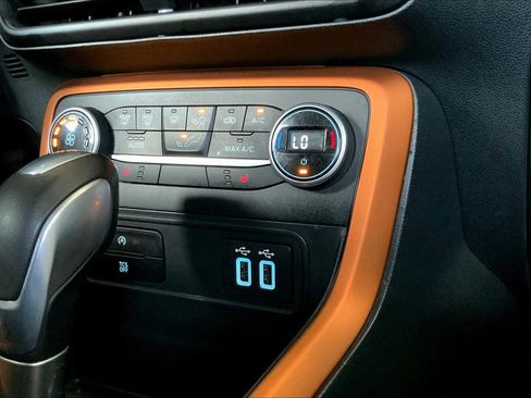 Certified 2021 Ford EcoSport SE w/ SE Convenience Package image 33