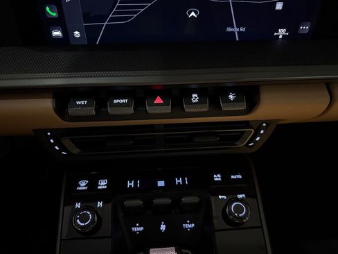 Used 2024 Porsche 911 Carrera image 22