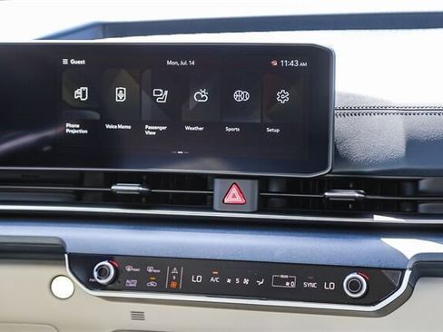 New 2026 Kia Carnival SX image 13