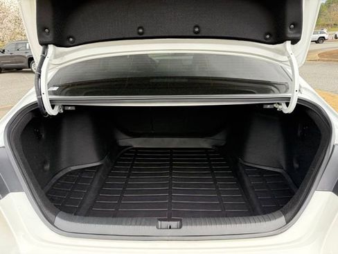 Used 2024 Honda Accord EX-L image 30