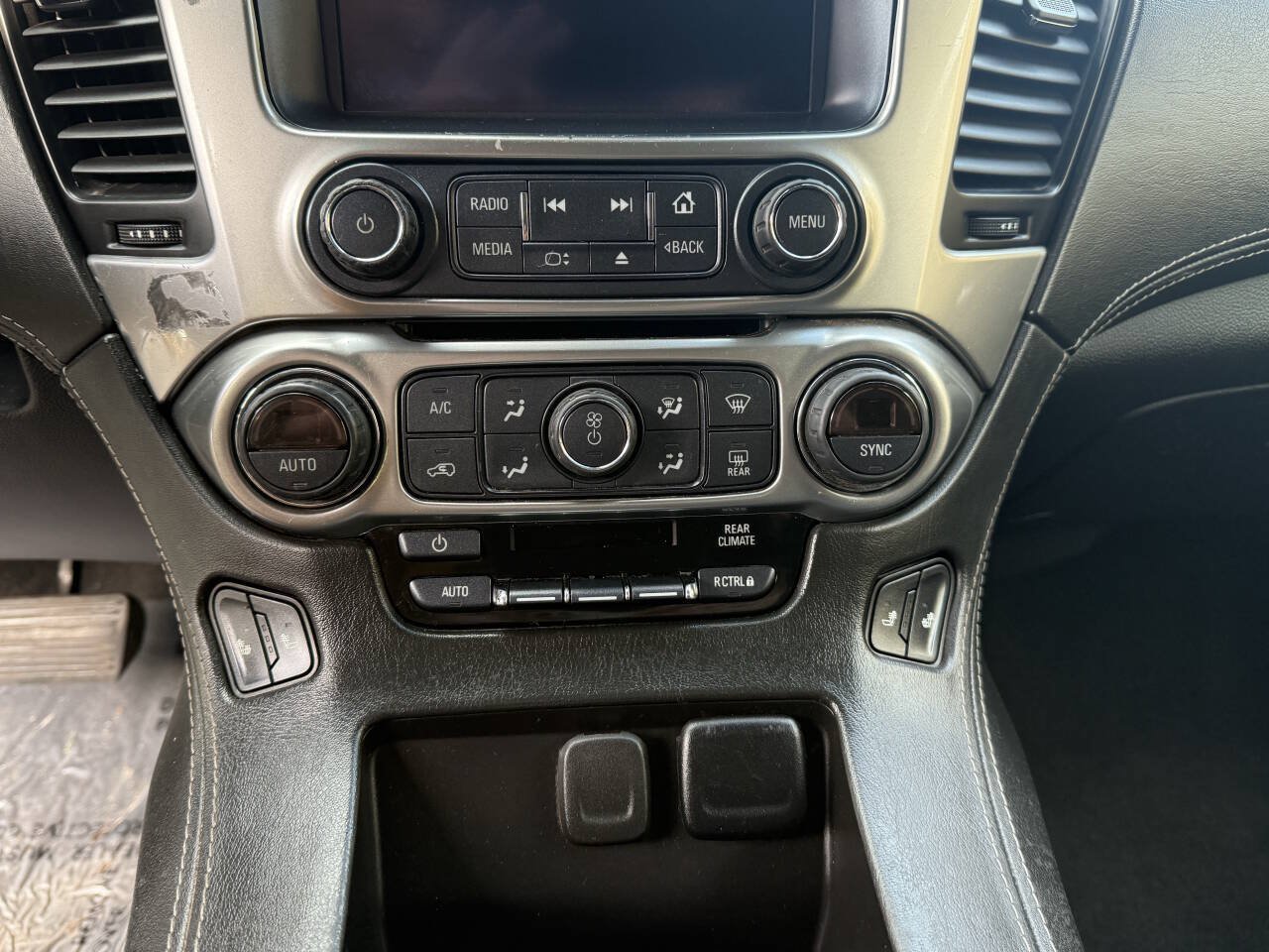 Used 2019 Chevrolet Tahoe LT AWD/4WD image 41
