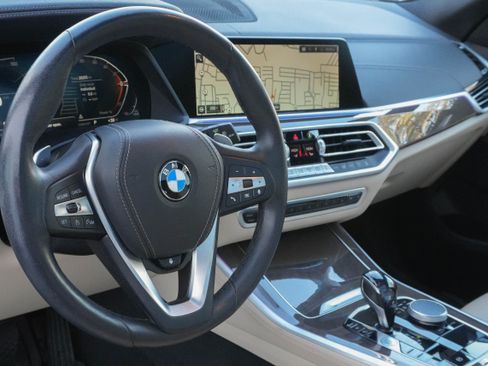 Certified 2022 BMW X5 xDrive40i w/ Luxury Seating Package image 7