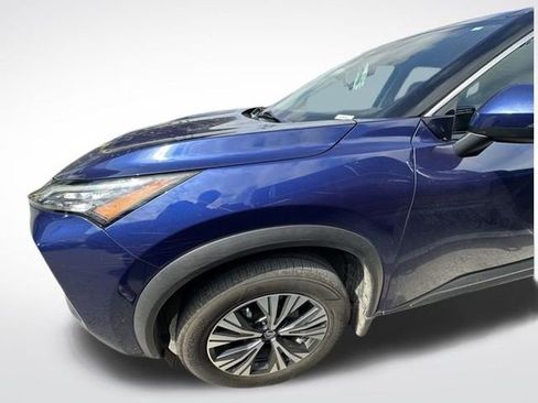Used 2021 Nissan Rogue SV AWD/4WD image 2
