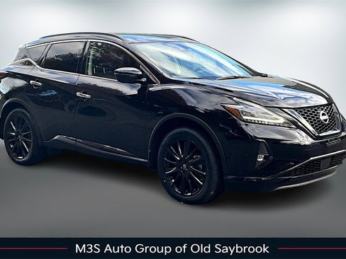 Used 2023 Nissan Murano SV w/ SV Midnight Edition Package image 3