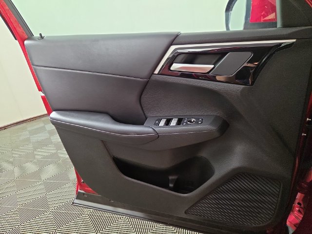 Used 2024 Mitsubishi Outlander SE AWD/4WD image 31