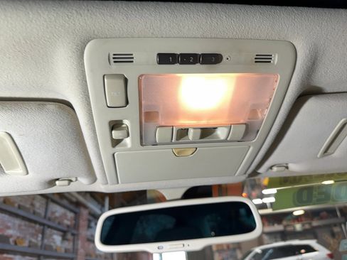 Used 2002 Lexus LS 430 image 38