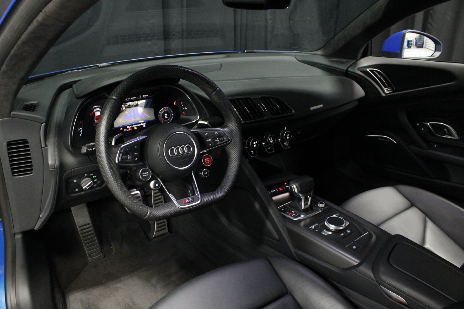 Used 2023 Audi R8 V10 performance RWD image 4