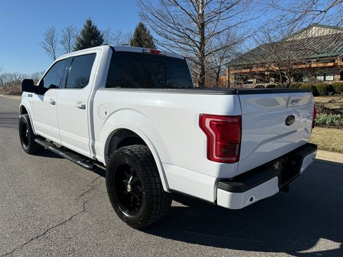 Used 2015 Ford F150 Lariat image 8
