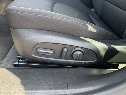 Used 2024 Chevrolet Malibu LT w/ Midnight Edition image 10