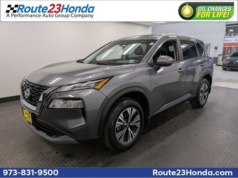 Used 2023 Nissan Rogue SV w/ SV Premium B Package image 1