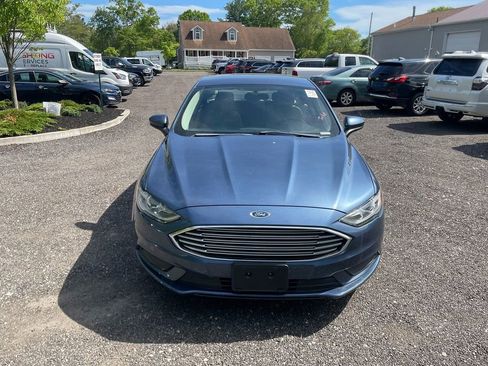 Used 2018 Ford Fusion S FWD image 3
