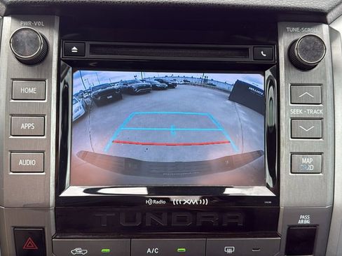 Used 2018 Toyota Tundra SR5 w/ SR5 Upgrade Package image 26