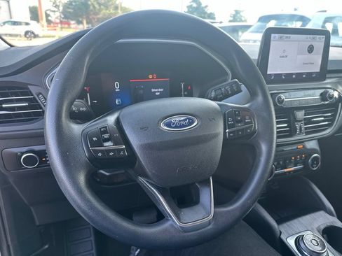 Used 2025 Ford Escape Active FWD image 11