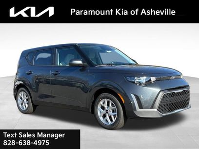 New 2025 Kia Soul LX