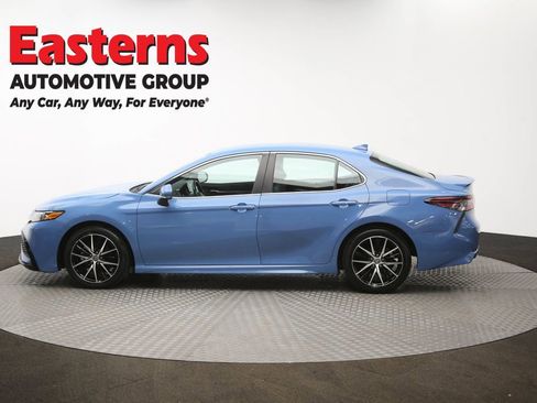 Used 2023 Toyota Camry SE image 59