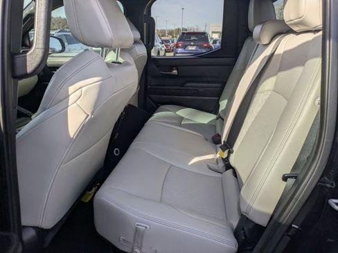 Used 2025 Toyota Tacoma Limited image 27