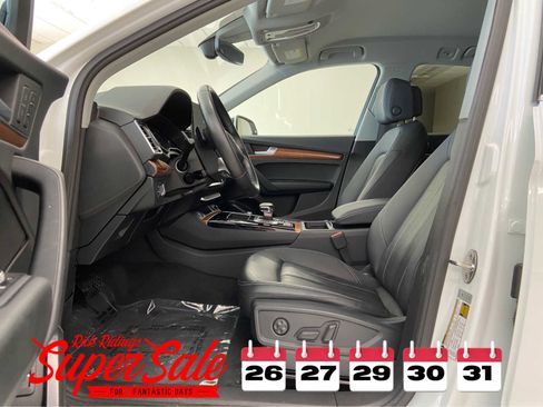 Used 2022 Audi Q5 2.0T Premium image 13