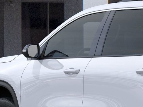 New 2026 Chevrolet Traverse LT w/ Enhanced Driving Package FWD image 12