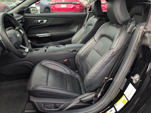 Used 2024 Ford Mustang GT Premium image 19