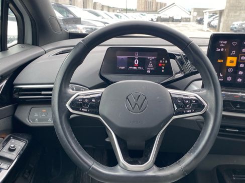 Used 2022 Volkswagen ID.4 Pro S w/ Gradient Package RWD image 4