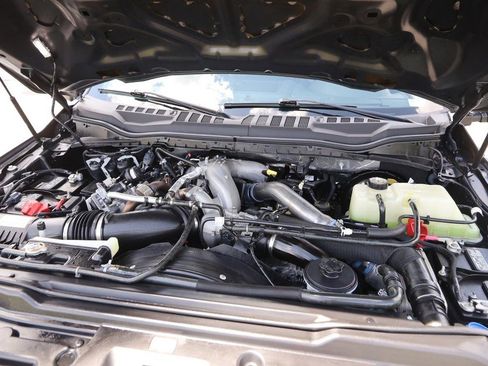Used 2021 Ford F250 Lariat w/ Chrome Package AWD/4WD image 28