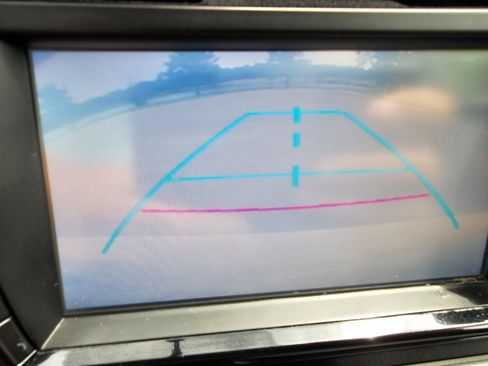 Used 2015 Toyota Corolla LE FWD image 36