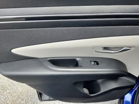Certified 2024 Hyundai Tucson SEL w/ Convenience Package FWD image 27