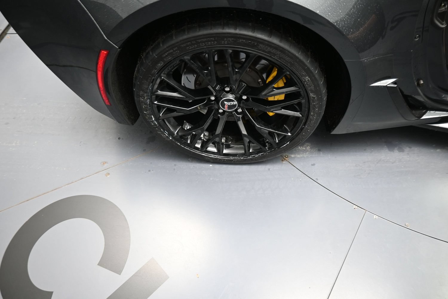 Used 2018 Chevrolet Corvette Grand Sport RWD image 20