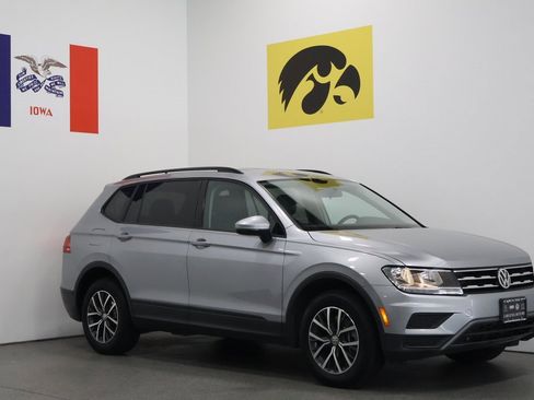 Used 2021 Volkswagen Tiguan S image 1