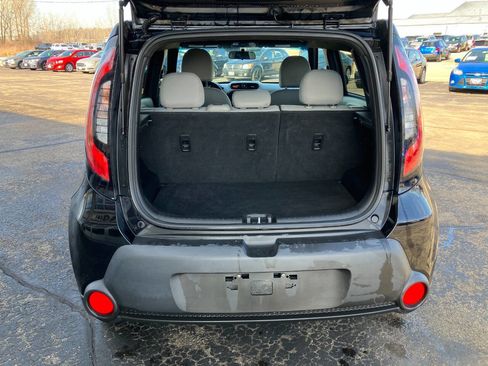 Used 2015 Kia Soul + image 20