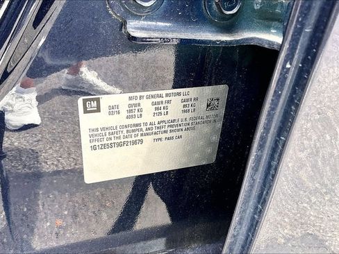 Used 2016 Chevrolet Malibu LT image 6