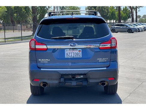 Used 2022 Subaru Ascent Limited w/ Technology Package AWD/4WD image 4