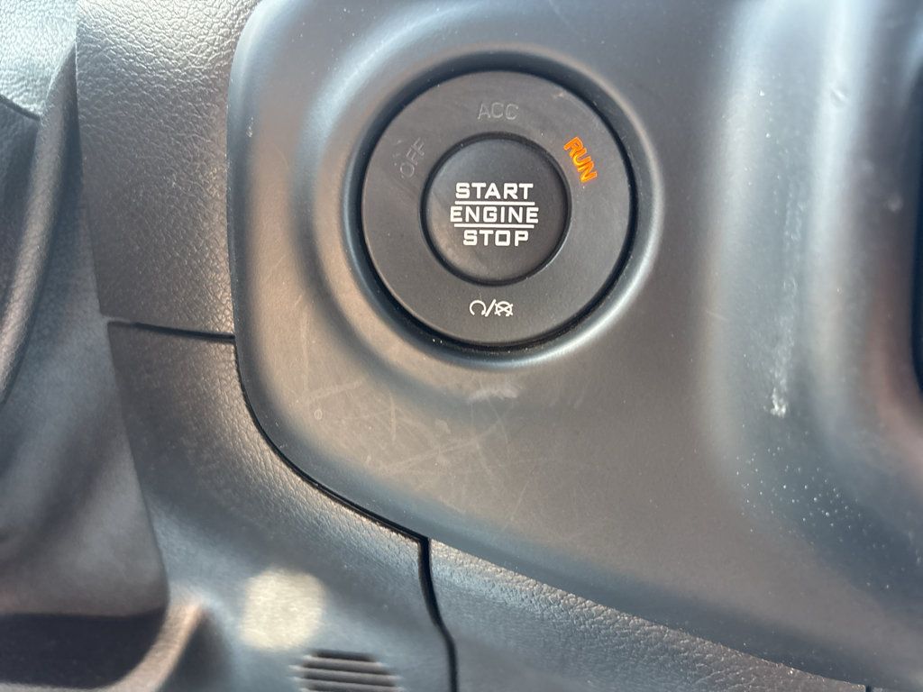 Used 2021 Jeep Wrangler Sport AWD/4WD image 19
